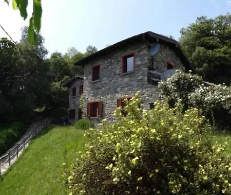 Barna Sleeps 6 Pool