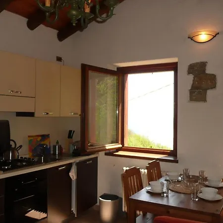 Barna Sleeps 6 Pool