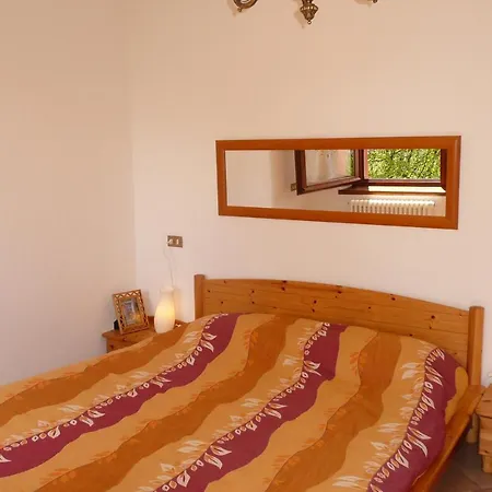Barna Sleeps 6 Pool