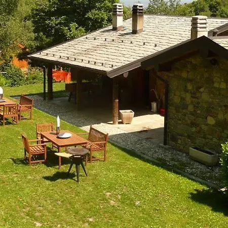 Barna Sleeps 6 Pool